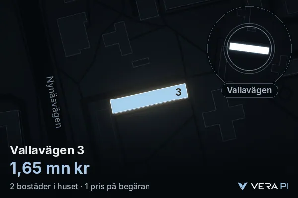VERA PI:s bild av Vallavägen 3: huset i 3D, upplyst i blått, och kartan runt omkring