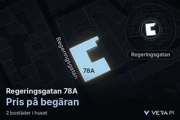 VERA PI:s bild av Regeringsgatan 78A: huset i 3D, upplyst i blått, och kartan runt omkring