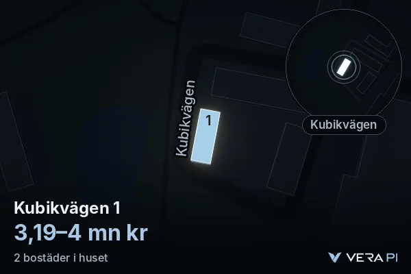 VERA PI:s bild av Kubikvägen 1: huset i 3D, upplyst i blått, och kartan runt omkring