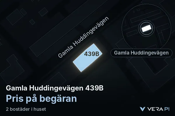 VERA PI:s bild av Gamla Huddingevägen 439B: huset i 3D, upplyst i blått, och kartan runt omkring