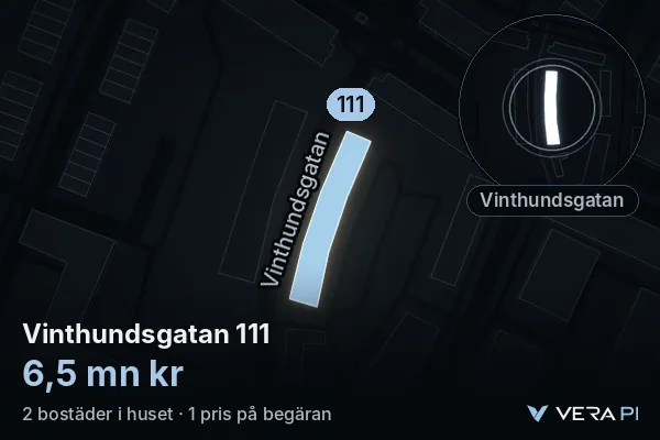 VERA PI:s bild av Vinthundsgatan 111: huset i 3D, upplyst i blått, och kartan runt omkring