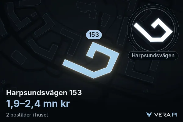 VERA PI:s bild av Harpsundsvägen 153: huset i 3D, upplyst i blått, och kartan runt omkring
