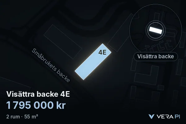 VERA PI:s bild av Visättra backe 4E: huset i 3D, upplyst i blått, och kartan runt omkring