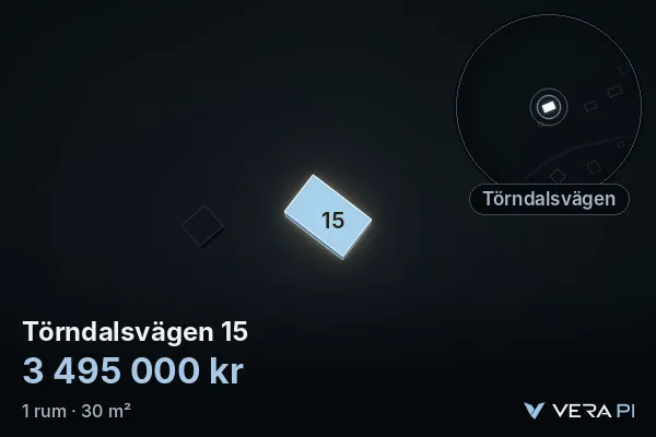 VERA PI:s bild av Törndalsvägen 15: huset i 3D, upplyst i blått, och kartan runt omkring