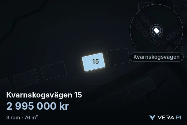 VERA PI's image of Kvarnskogsvägen 15: the building in 3D, lit in blue, and the map around it