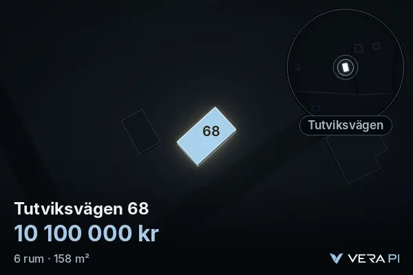 VERA PI:s bild av Tutviksvägen 68: huset i 3D, upplyst i blått, och kartan runt omkring