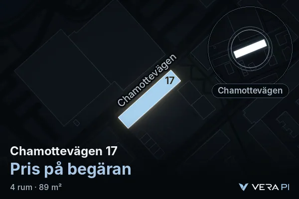 VERA PI:s bild av Chamottevägen 17: huset i 3D, upplyst i blått, och kartan runt omkring