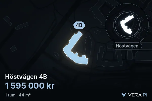 VERA PI:s bild av Höstvägen 4B: huset i 3D, upplyst i blått, och kartan runt omkring