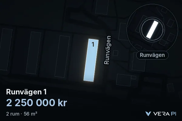 VERA PI:s bild av Runvägen 1: huset i 3D, upplyst i blått, och kartan runt omkring