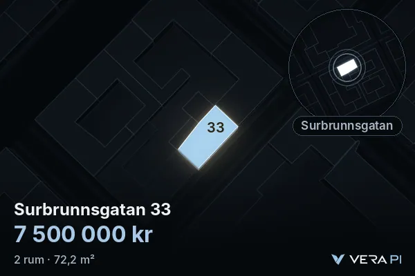 VERA PI:s bild av Surbrunnsgatan 33: huset i 3D, upplyst i blått, och kartan runt omkring