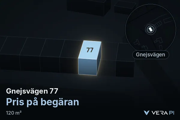 VERA PI:s bild av Gnejsvägen 77: huset i 3D, upplyst i blått, och kartan runt omkring