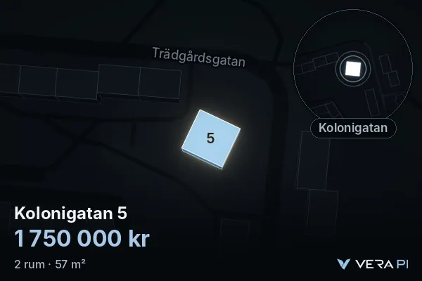 VERA PI's image of Kolonigatan 5: the building in 3D, lit in blue, and the map around it