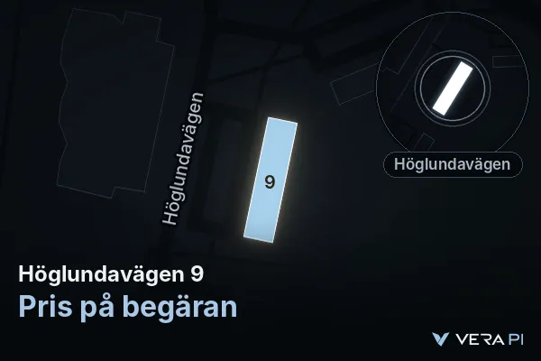 VERA PI:s bild av Höglundavägen 9: huset i 3D, upplyst i blått, och kartan runt omkring