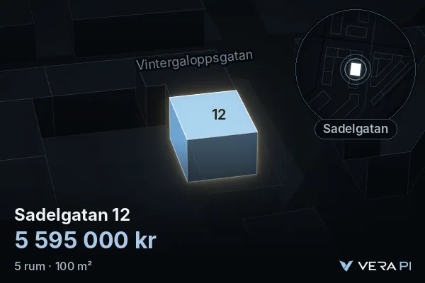 VERA PI:s bild av Sadelgatan 12: huset i 3D, upplyst i blått, och kartan runt omkring