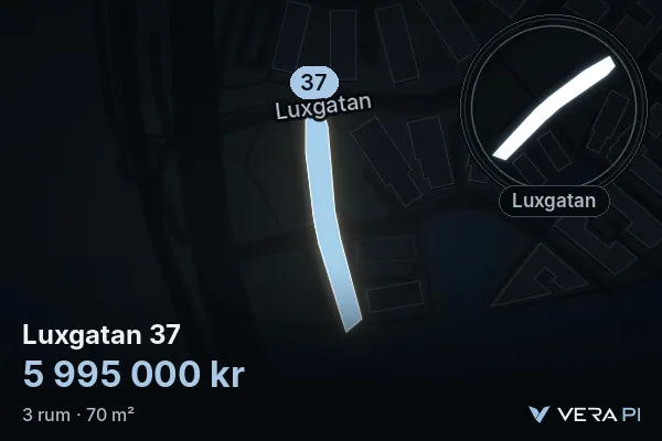 VERA PI:s bild av Luxgatan 37: huset i 3D, upplyst i blått, och kartan runt omkring