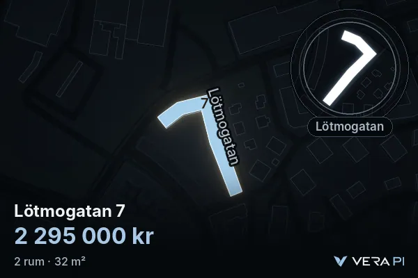 VERA PI:s bild av Lötmogatan 7: huset i 3D, upplyst i blått, och kartan runt omkring