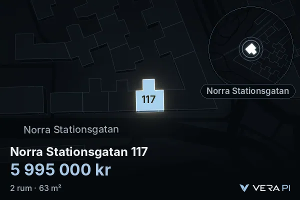 VERA PI:s bild av Norra Stationsgatan 117: huset i 3D, upplyst i blått, och kartan runt omkring