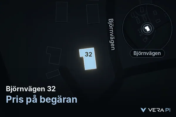 VERA PI:s bild av Björnvägen 32: huset i 3D, upplyst i blått, och kartan runt omkring