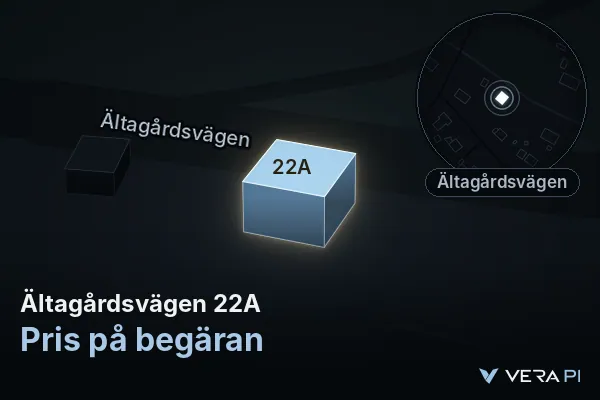VERA PI:s bild av Ältagårdsvägen 22A: huset i 3D, upplyst i blått, och kartan runt omkring