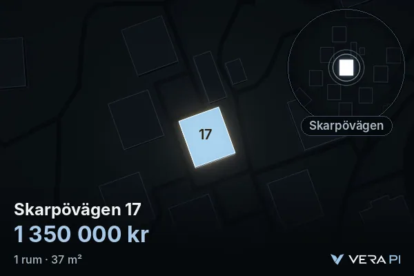 VERA PI:s bild av Skarpövägen 17: huset i 3D, upplyst i blått, och kartan runt omkring