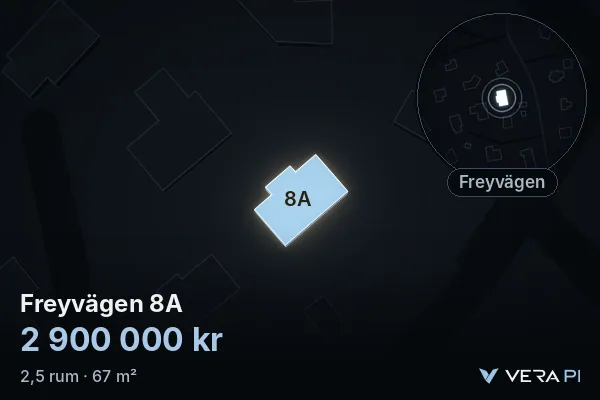 VERA PI:s bild av Freyvägen 8A: huset i 3D, upplyst i blått, och kartan runt omkring