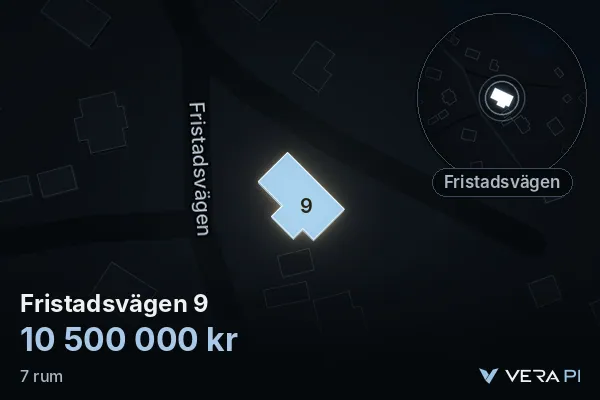 VERA PI:s bild av Fristadsvägen 9: huset i 3D, upplyst i blått, och kartan runt omkring