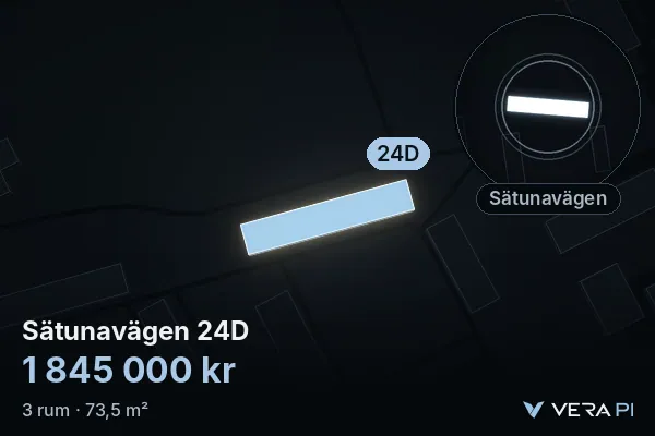 VERA PI:s bild av Sätunavägen 24D: huset i 3D, upplyst i blått, och kartan runt omkring