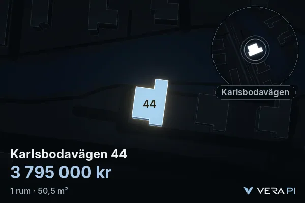 VERA PI:s bild av Karlsbodavägen 44: huset i 3D, upplyst i blått, och kartan runt omkring
