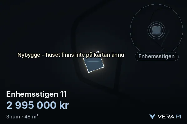 VERA PI:s bild av Enhemsstigen 11: huset i 3D, upplyst i blått, och kartan runt omkring
