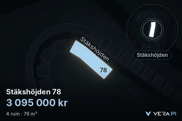 VERA PI:s bild av Stäkshöjden 78: huset i 3D, upplyst i blått, och kartan runt omkring