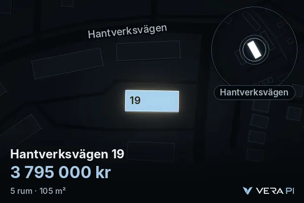 VERA PI:s bild av Hantverksvägen 19: huset i 3D, upplyst i blått, och kartan runt omkring