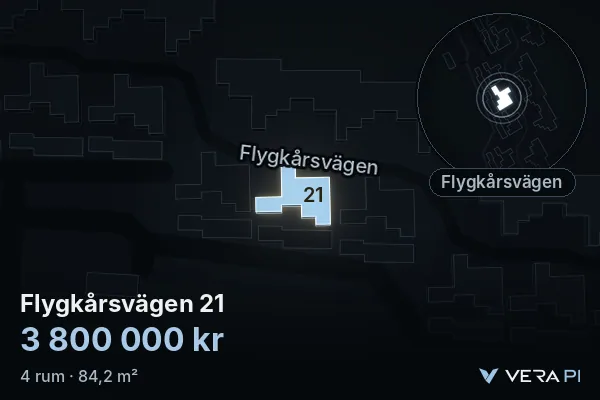 VERA PI:s bild av Flygkårsvägen 21: huset i 3D, upplyst i blått, och kartan runt omkring