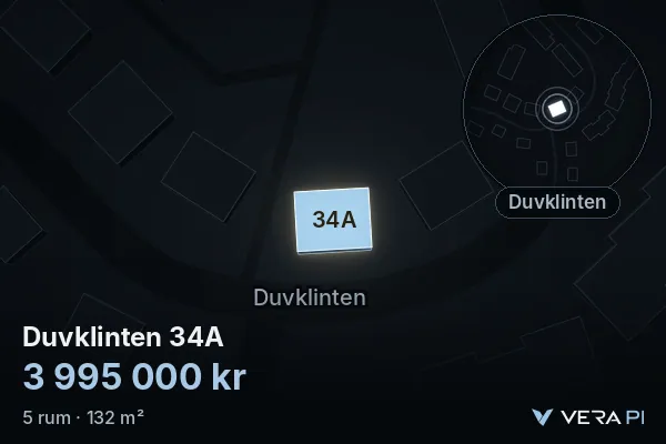 VERA PI:s bild av Duvklinten 34A: huset i 3D, upplyst i blått, och kartan runt omkring