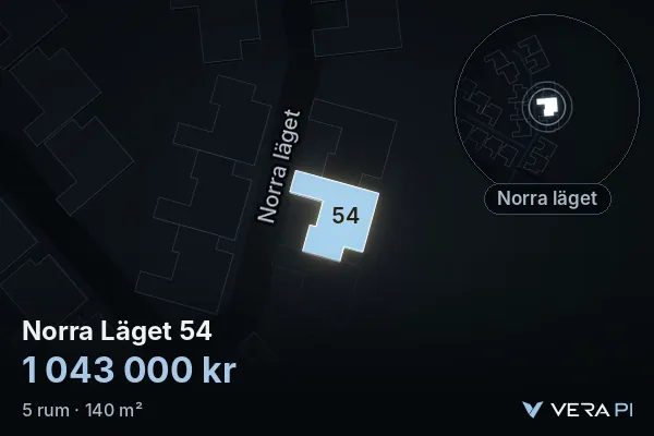 VERA PI:s bild av Norra Läget 54: huset i 3D, upplyst i blått, och kartan runt omkring