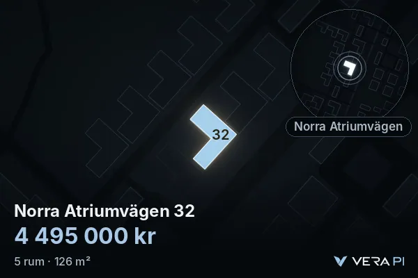 VERA PI:s bild av Norra Atriumvägen 32: huset i 3D, upplyst i blått, och kartan runt omkring