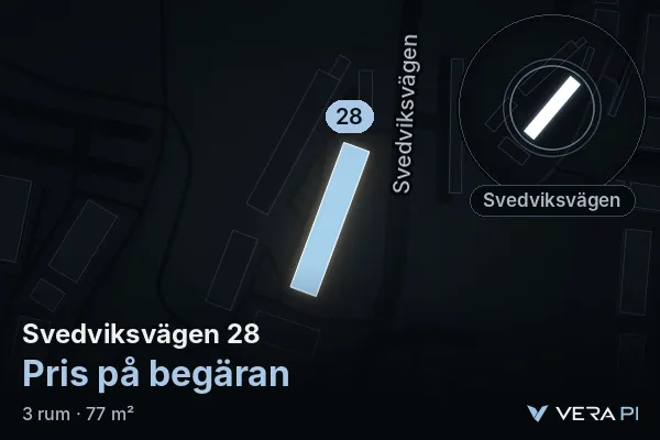 VERA PI:s bild av Svedviksvägen 28: huset i 3D, upplyst i blått, och kartan runt omkring