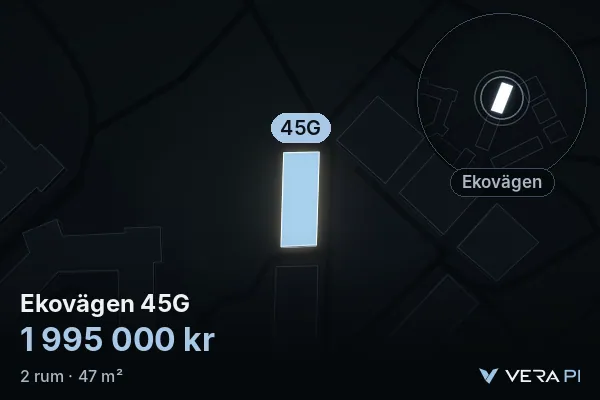 VERA PI:s bild av Ekovägen 45G: huset i 3D, upplyst i blått, och kartan runt omkring
