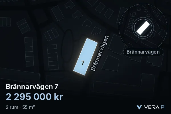 VERA PI:s bild av Brännarvägen 7: huset i 3D, upplyst i blått, och kartan runt omkring