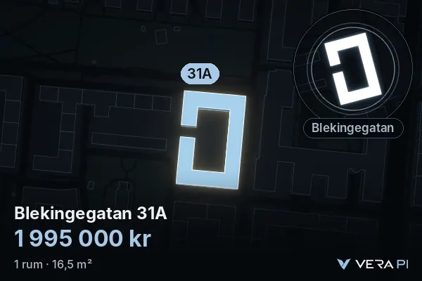 VERA PI:s bild av Blekingegatan 31A: huset i 3D, upplyst i blått, och kartan runt omkring