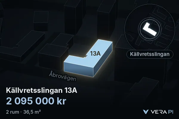 VERA PI:s bild av Källvretsslingan 13A: huset i 3D, upplyst i blått, och kartan runt omkring