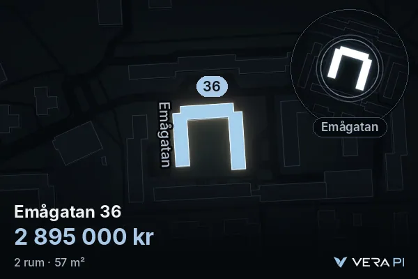 VERA PI:s bild av Emågatan 36: huset i 3D, upplyst i blått, och kartan runt omkring
