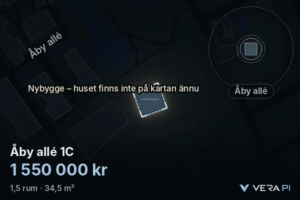VERA PI:s bild av Åby allé 1C: huset i 3D, upplyst i blått, och kartan runt omkring