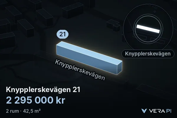 VERA PI:s bild av Knypplerskevägen 21: huset i 3D, upplyst i blått, och kartan runt omkring