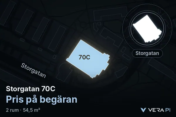 VERA PI's image of Storgatan 70C: the building in 3D, lit in blue, and the map around it