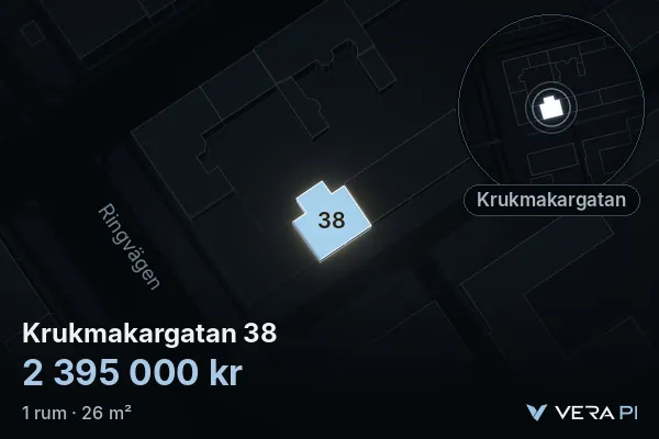 VERA PI:s bild av Krukmakargatan 38: huset i 3D, upplyst i blått, och kartan runt omkring