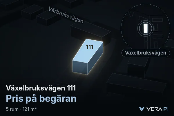 VERA PI:s bild av Växelbruksvägen 111: huset i 3D, upplyst i blått, och kartan runt omkring
