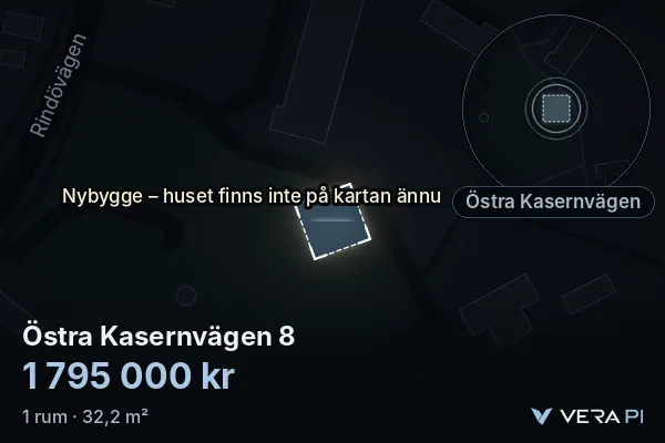 VERA PI:s bild av Östra Kasernvägen 8: huset i 3D, upplyst i blått, och kartan runt omkring
