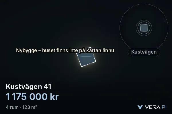 VERA PI:s bild av Kustvägen 41: huset i 3D, upplyst i blått, och kartan runt omkring