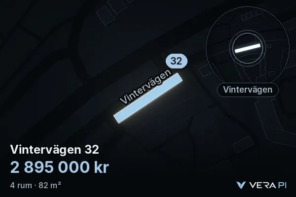 VERA PI:s bild av Vintervägen 32: huset i 3D, upplyst i blått, och kartan runt omkring