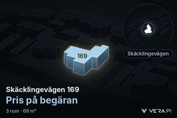 VERA PI's image of Skäcklingevägen 169: the building in 3D, lit in blue, and the map around it